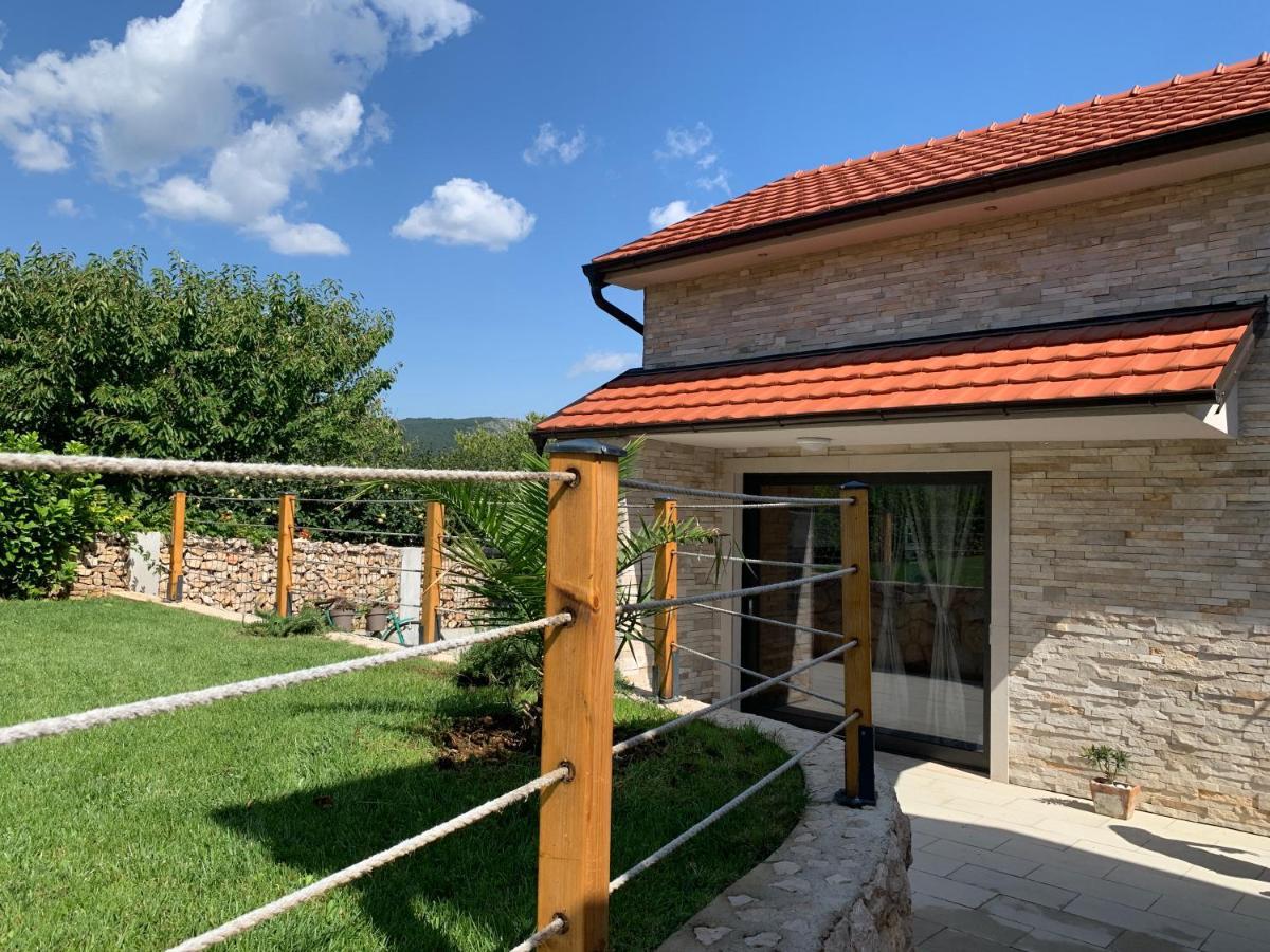 Kameni Dvori Donji Proložac Exterior foto